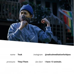 Autostraddle Hands Mask